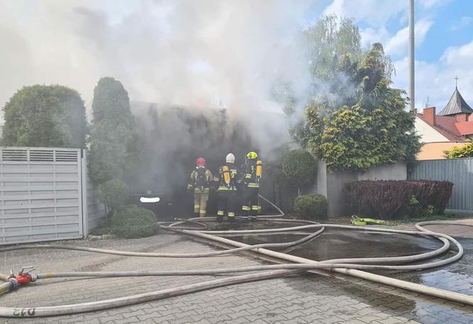 Duże straty po pożarze na Zaborowie w Lesznie