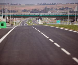 Jaki jest najdłuższy prosty odcinek drogi w Polsce? Gdzie się znajduje i ile ma kilometrów? 