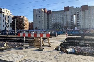 Nowe przejście przez tory przy Galerii Wileńskiej