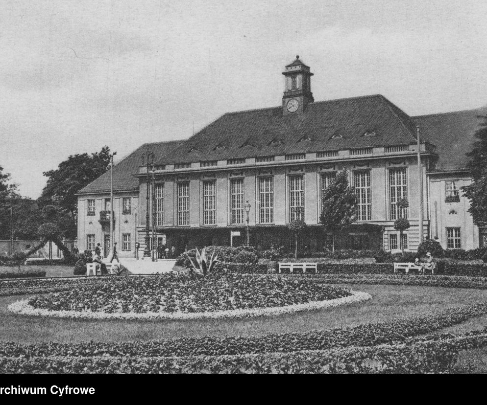 Tak się zmienił bydgoski dworzec na przestrzeni 150 lat. To miejsce jest nie do poznania [GALERIA]