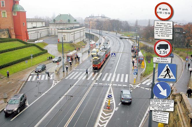 Super Express apeluje do wiceprezydenta stolicy: Otwórz Trasę W-Z