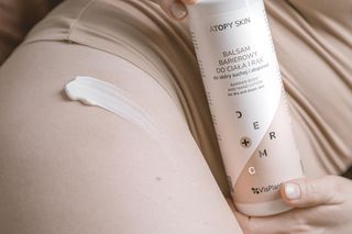 Ukojenie dla suchej i wrażliwej skóry – skuteczna pielęgnacja krok po kroku