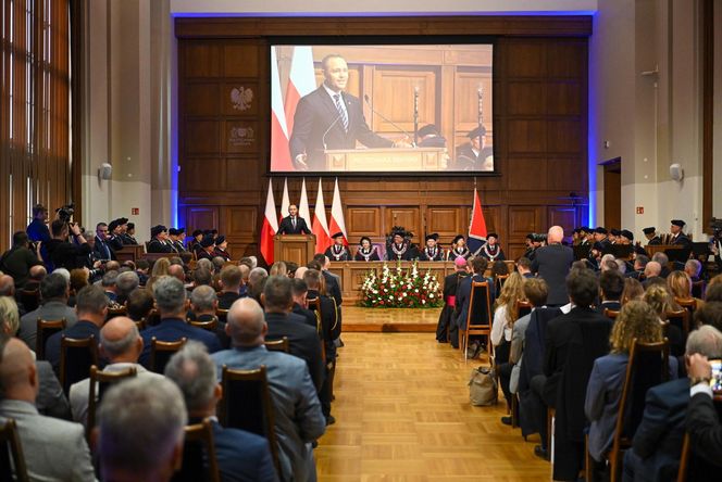 Prezydent Karol Nawrocki zadeklarował w Gdańsku, że priorytetem jest dla niego rozwój polskich technologii obronnych XXI wieku. Zapowiedział utworzenie Departamentu Technologii Przełomowych w Biurze Bezpieczeństwa Narodowego.