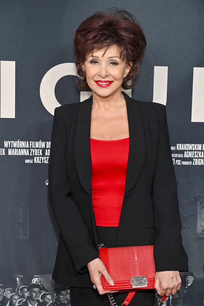 Tak prezentuje się 56-letnia Aldona Orman po trzech operacjach mózgu