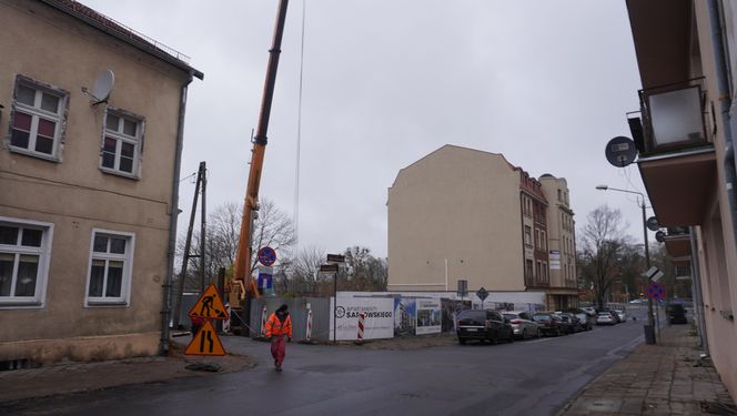 Postępują prace nad nowym apartamentowcem w centrum Olsztyna. Zobacz nowe zdjęcia