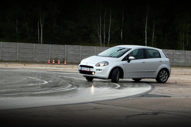 Fiat Punto 2012 1.3 MultiJet II - TEST, opinie, zdjęcia, wideo - DZIENNIK DZIEŃ 3: Układ jezdny i hamulce