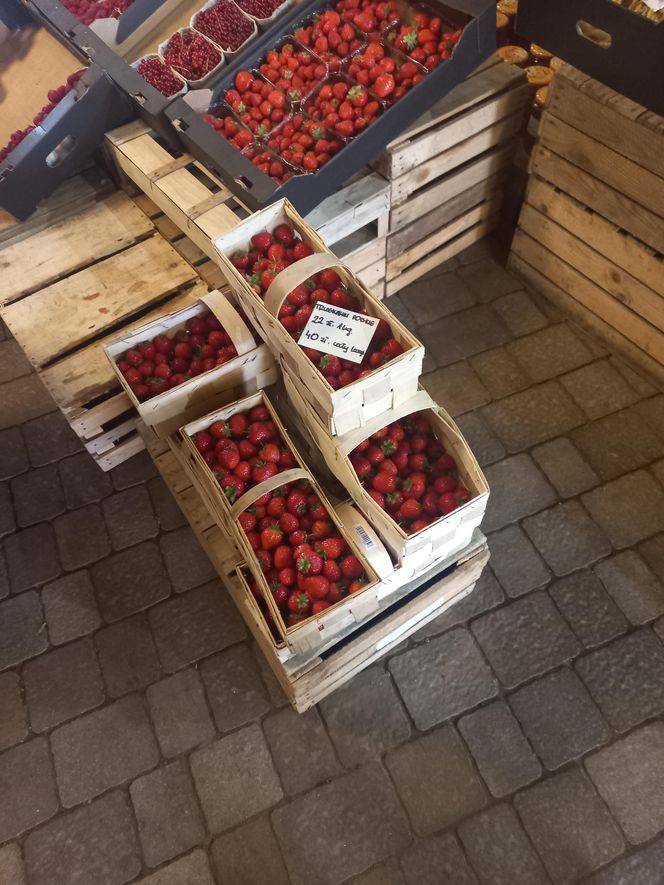 Jesień wkracza na targowiska w Rzeszowie. Kupisz już grzyby, dynie, orzechy i inne przysmaki!