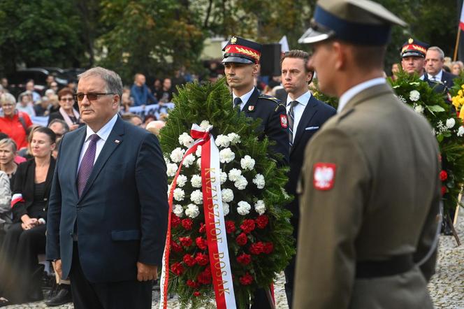 Uroczystości w hołdzie ludności cywilnej Woli