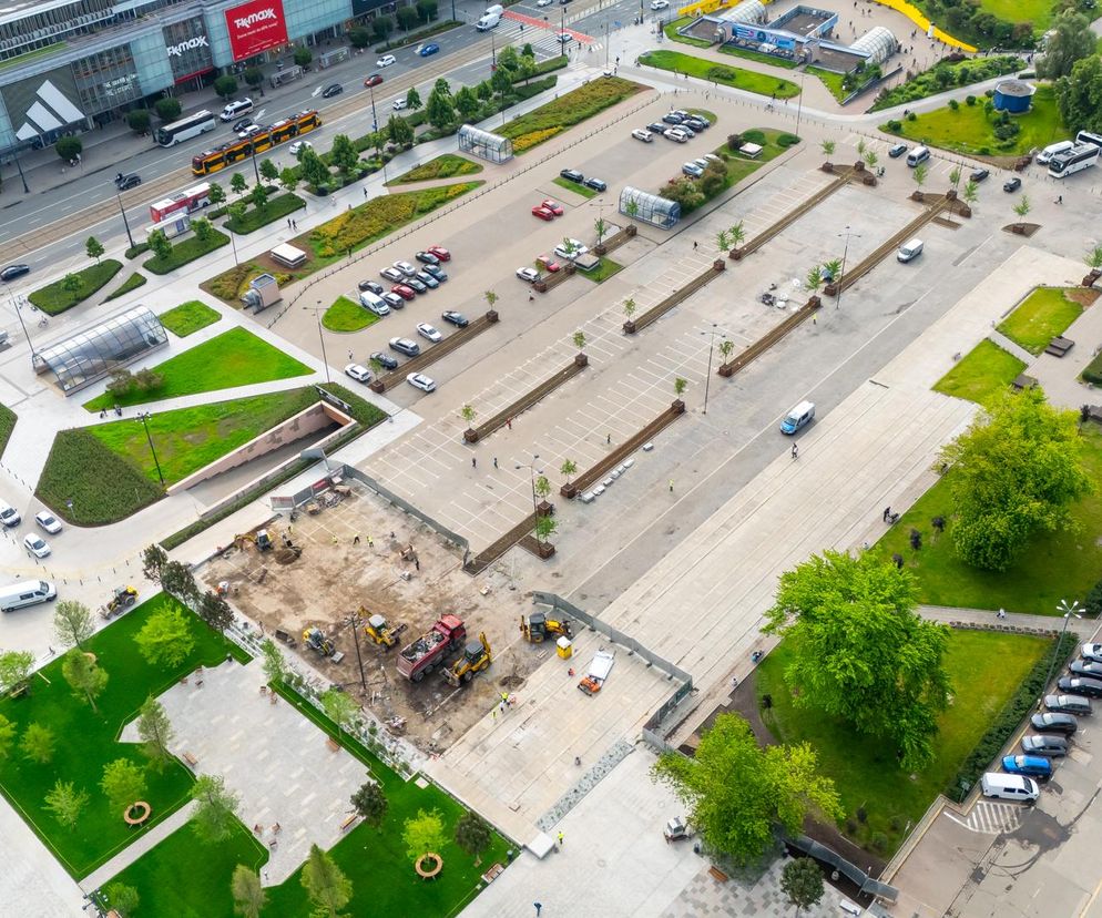 Plac Centralny, parking centralny. Czego zabrakło w sercu Nowego Centrum Warszawy?