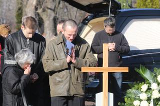 Zabrze. Pogrzeb kobiety, która zmarła po urodzeniu MARTWEGO dziecka