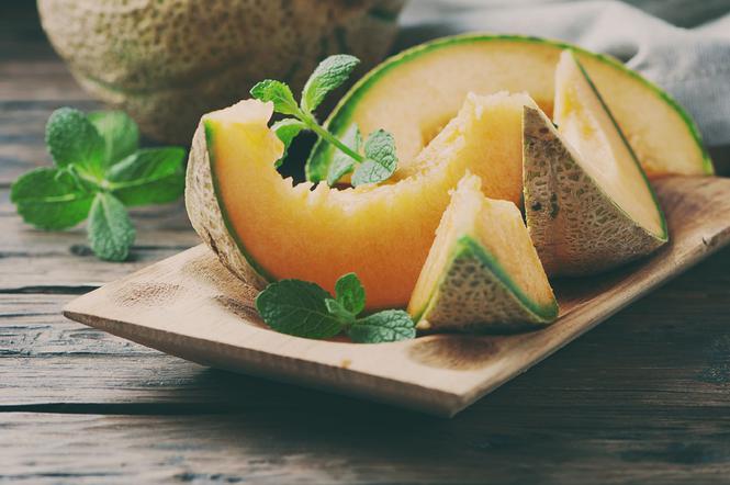 Czy warto jeść melony? Właściwości melonów