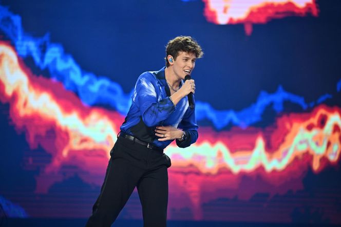 Krzan pokazała majtki, a Krupińska wyglądała jak syrenka. Tłum gwiazd na Top of the Top Sopot Festival 2025