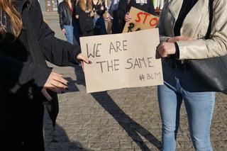 Protest w Grudziądzu, przeciwko agresji i dyskryminacji rasowej w Ameryce