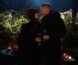 M jak miłość, zabawa sylwestrowa. M jak miłość, zabawa sylwestrowa. Magda (Anna Mucha), Andrzej Budzyński (Krystian Wieczorek)