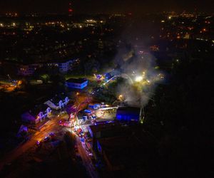 Pożar hali produkcyjnej w Czeladzi z lotu ptaka