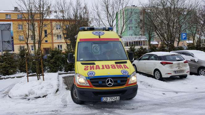 Bydgoszcz. Szlabany otwierają się na dźwięk karetki pogotowia