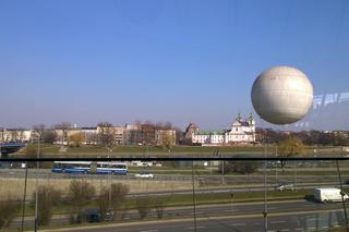 Zapomniana atrakcja Krakowa powraca. Balon widokowy wraca nad Wisłę!