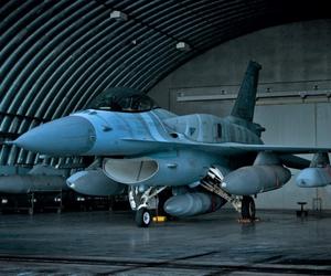 Polski F-16C Jastrząb  pociskami JASSM