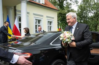 Radosław Sikorski przyjął delegację z Ukrainy w Chobielinie
