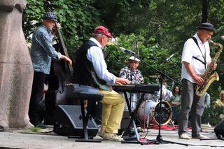Wakacyjne koncerty cyklu Garden Party u Karola w Słupsku