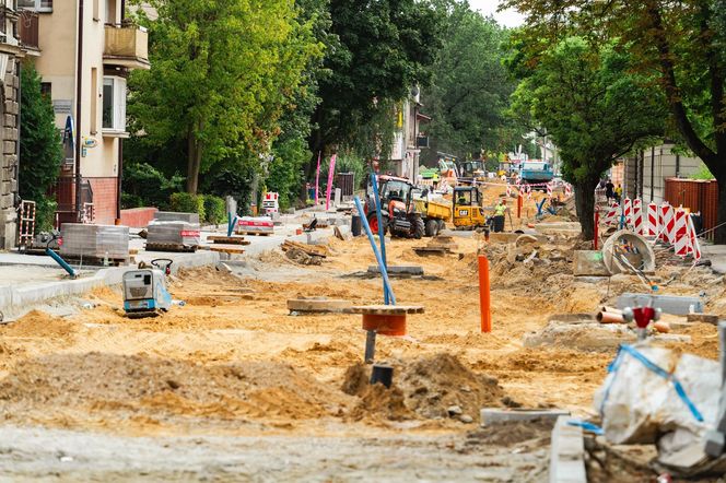Zabytkowy bruk na Piłsudskiego w Siedlcach