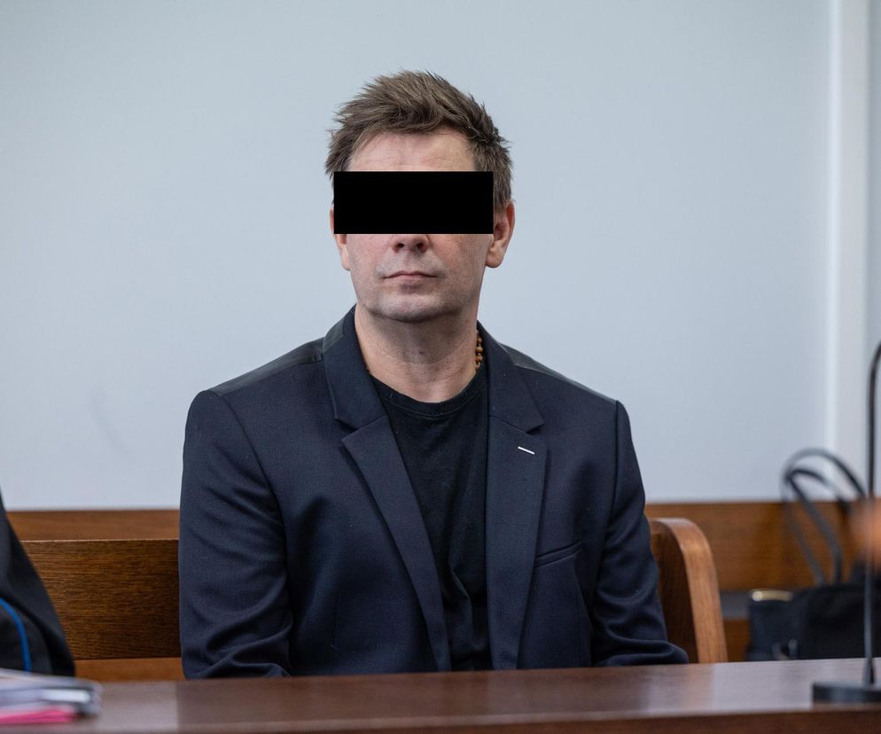 Proces Krzysztofa Ś.byłego dyrektora fundacji Filipa Chajzera. Jest oskarżony o przywłaszczenie 700 tys. zł.