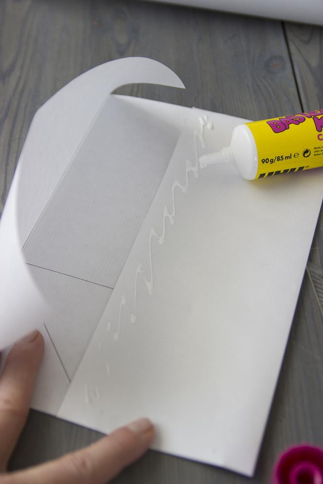 DIY: papierowa torba osłonka na doniczkę