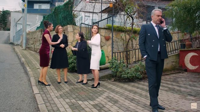 Dramatyczne poszukiwania Elif rozpoczną się natychmiast po jej zniknięciu