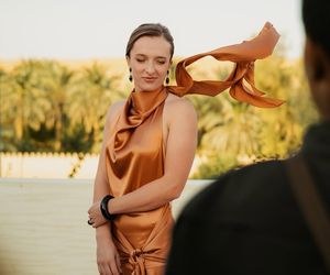 Zabawna wpadka Igi Świątek w czasie sesji na WTA Finals. Co ona miała na nogach?