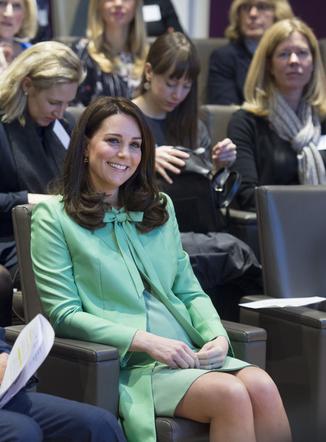 Księżna Kate Middleton w ósmym miesiącu ciąży