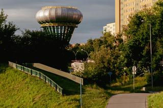 Bania w Tarnowie - zdjęcia potężnego grzyba służącego za wieżę ciśnień