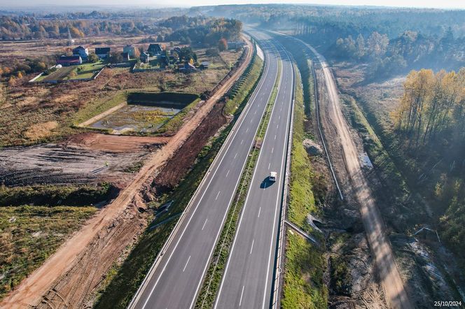 Tak wygląda obecnie budowa I części obwodnicy Zawiercia i Poręby. Ta część kończy się na węźle Kromołów