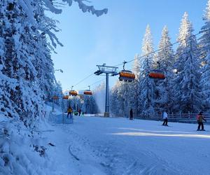 Sezon narciarski na Dolnym Śląsku. Gdzie można szusować na nartach i desce? 