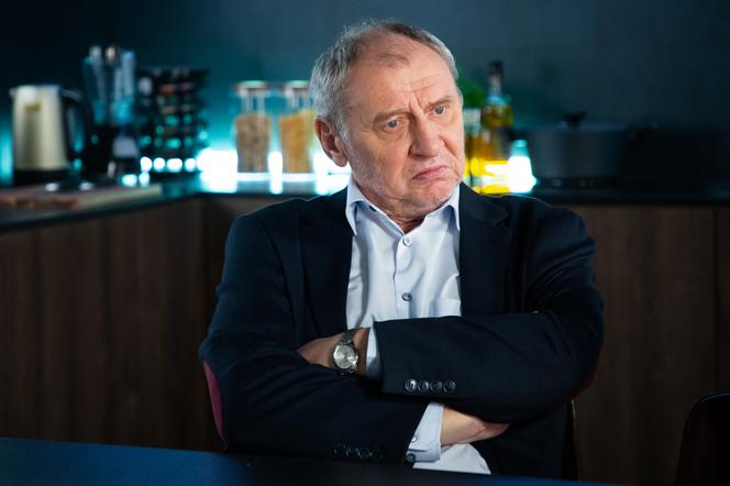 Zakochani po uszy, odc. 21. Marek (Andrzej Grabowski) - ojczym Sylwii