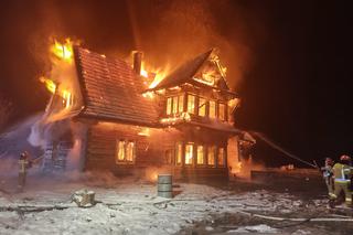 Mazowieckie: ogromny pożar domu w Maliszowie. Skala zniszczeń poraża 