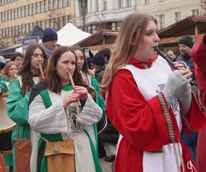 Kiermasz i inscenizacja na Placu Wolności z okazji Kaziuka Wileńskiego