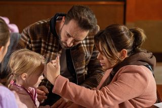 Na sygnale odc. 666. Martyna (Monika Mazur), Piotr (Dariusz Wieteska), Misia (Emilia Ostaszewska)