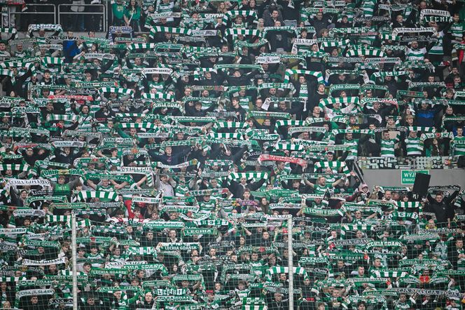 Lechia Gdańsk - Widzew Łódź: Zdjęcia kibiców z meczu 15. kolejki PKO BP Ekstraklasy