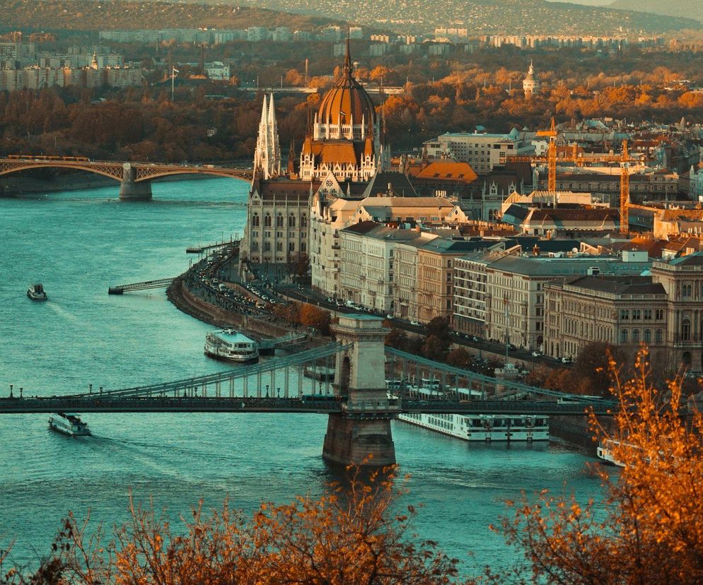   Paryż Wschodu to jedno z najpiękniejszych miast w Europie. Podróż z Krakowa zajmuje tylko trzy godziny! [ZDJECIA]