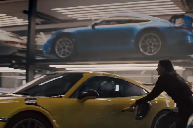 Nowe Porsche 911 GT3 pojawi się lada moment! Producent niechcący pokazał je w reklamie