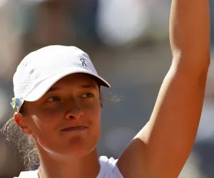 KIEDY gra Iga Świątek 4. runda Roland Garros Polka dzisiaj nie gra, mecz jutro! Iga Świątek - Curenko O której gra Iga Świątek kolejny mecz w Paryżu 1/8 finału