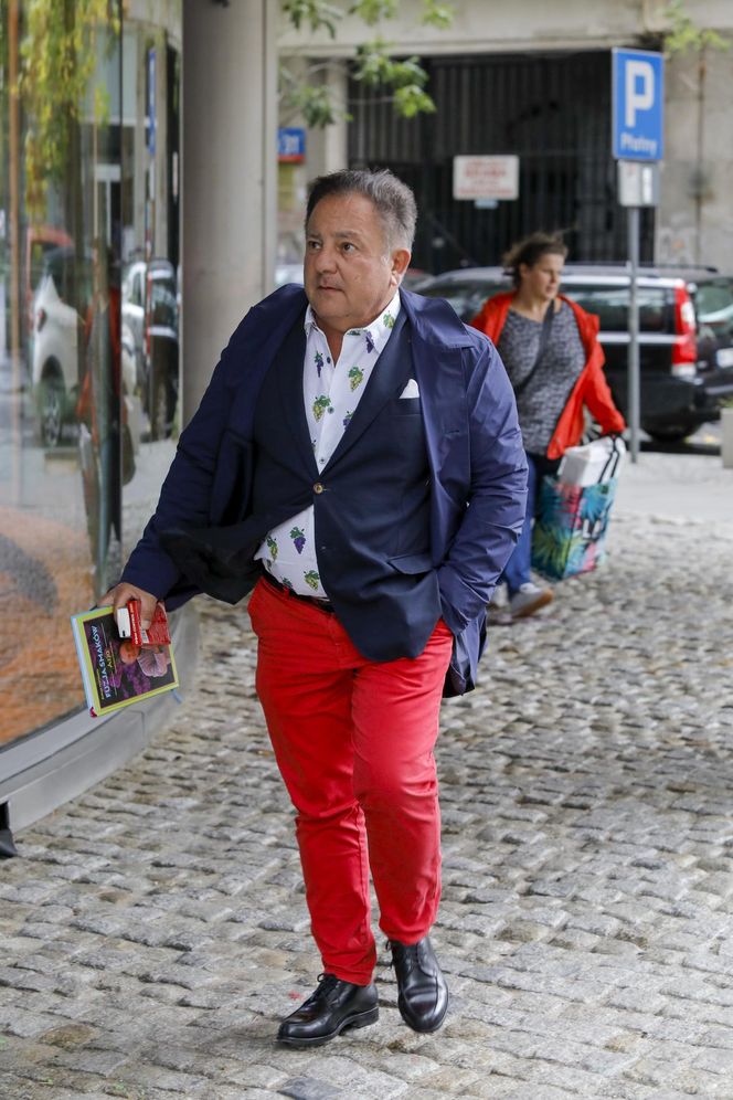 Robert Makłowicz kończy 62 lata. Mało kto wie, że na własnym ślubie nic nie rozumiał. Ujawniamy tajemnice słynnego kucharza