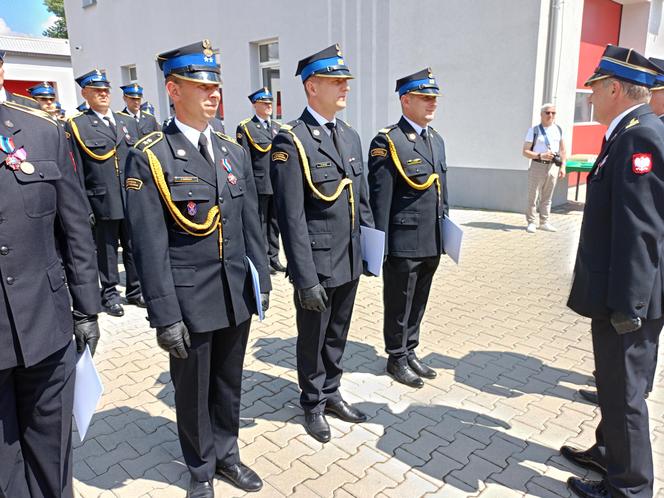 Akty nadania wyższych stopni służbowych odebrało w tym roku 21 strażaków z Komendy Miejskiej PSP w Siedlcach