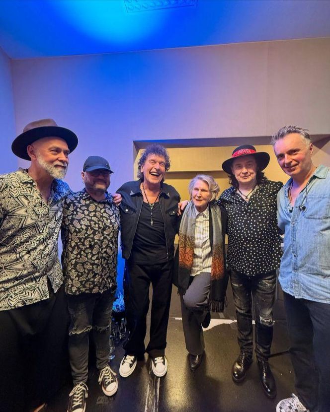 Irena Santor wmieszała się w tłum na koncercie Lady Pank