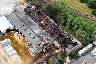 Oto jak wygląda hala po pożarze w Przylepie przy Zielonej Górze