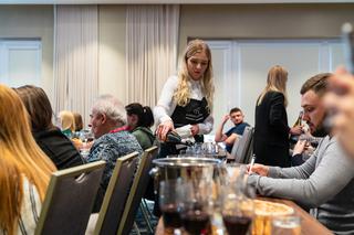 V Międzynarodowy Festiwal Wina