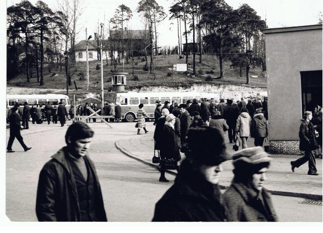 Tak toczyło się życie w dawnych Starachowicach