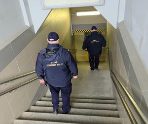 Mandaty za parkowanie przy PKP