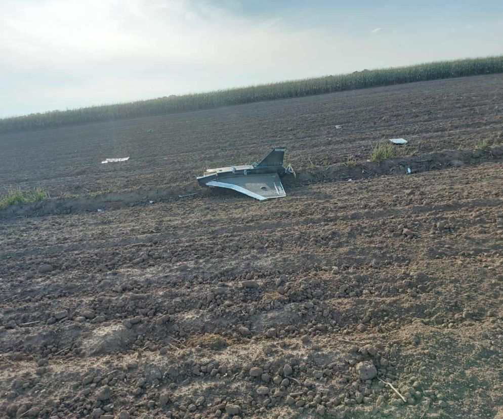 Kolejny dron znaleziony. Tym razem w woj. świętokrzyskim.  Szczątki drona w Sobótce gmina Ożarów