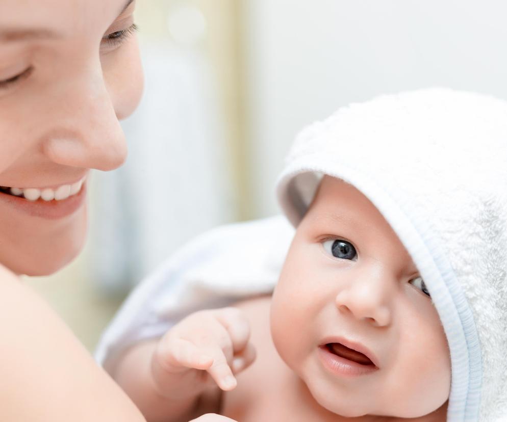 newborn bath